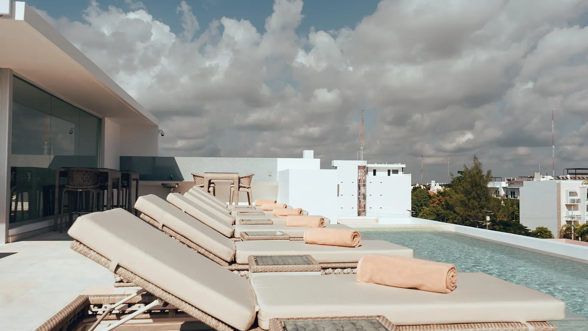 Antera Hotel & Residences Playa del Carmen