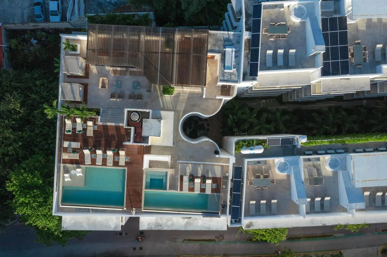 Antera Hotel & Residences Playa del Carmen 4*,