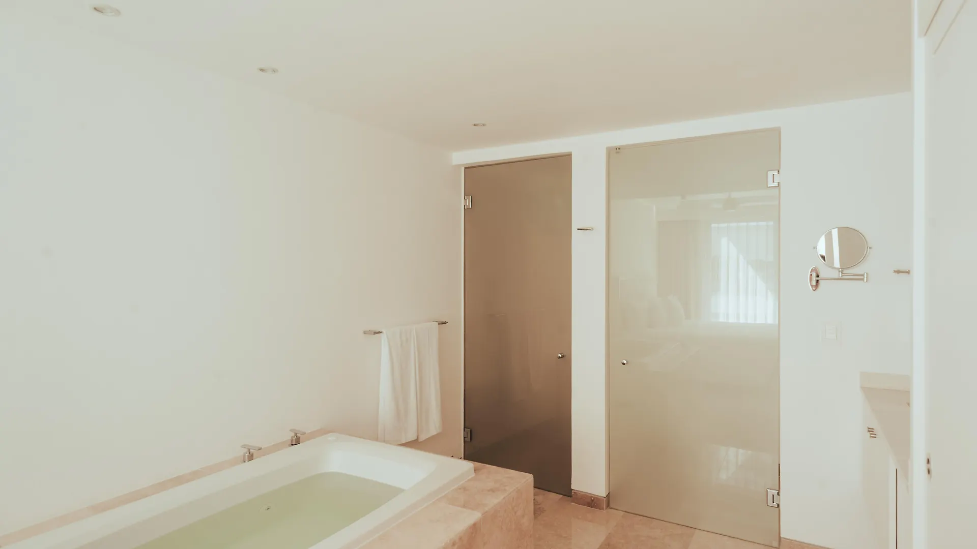 Antera Hotel&Residences Playa del Carmen Hotel