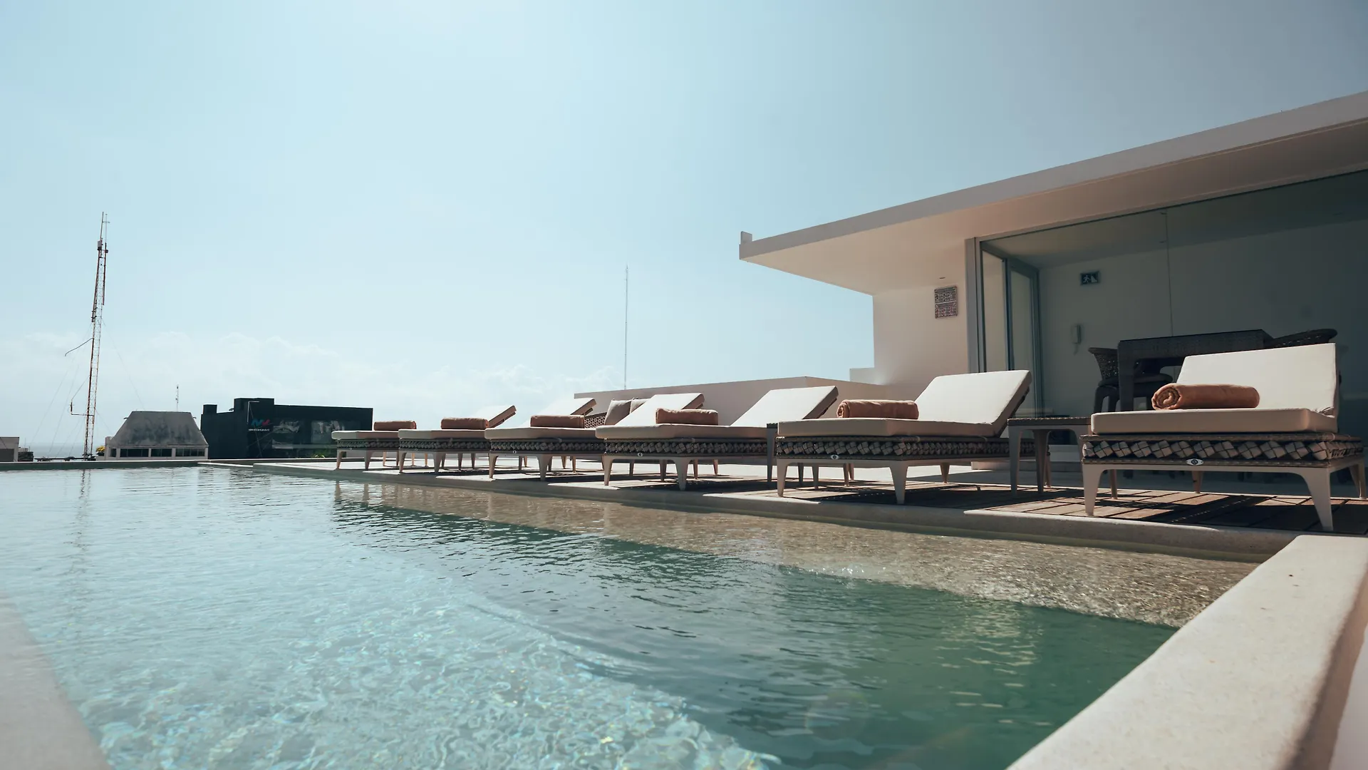 Antera Hotel&Residences Playa del Carmen Hotel